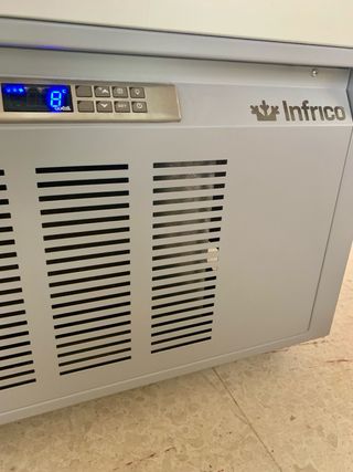 ARMARIO EXPOSITOR INFRICO LO3505