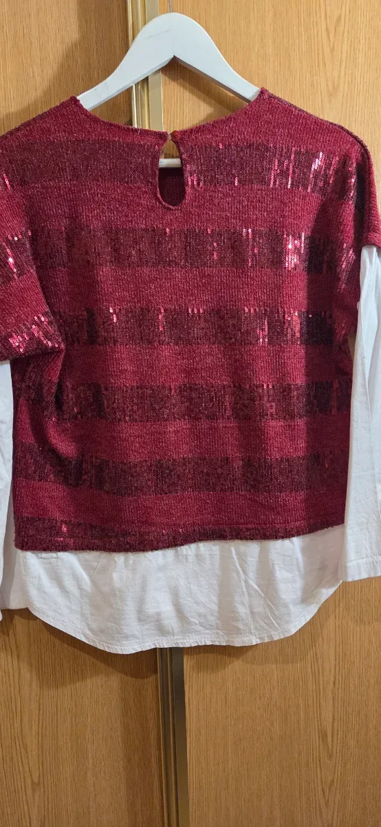 Blusa lentejuelas roja y blanca Talla L