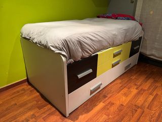 Cama juvenil con cajones