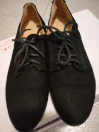 Zapatos negros de mujer