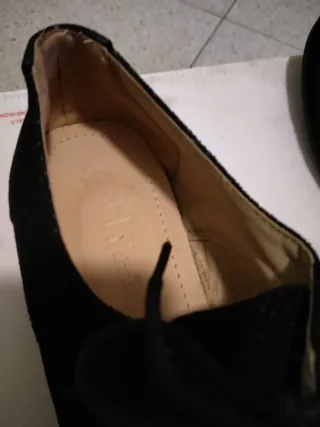 Zapatos negros de mujer