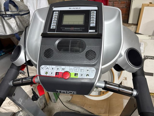 Cinta de correr Bladez Fitness TR101i