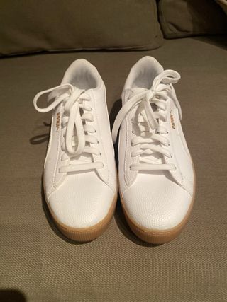 Zapatillas Puma Blancas y Marrones