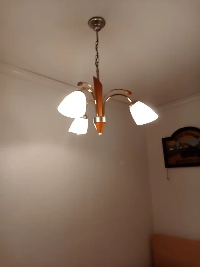 Lámpara de techo madera y metal