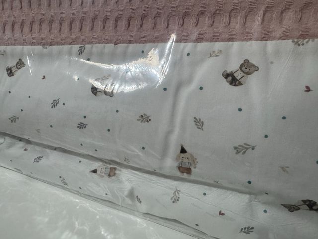 Edredón y Protector Cuna Uzturre Nuevos