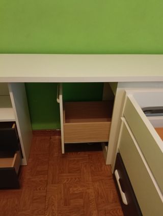 Cama nido juvenil con escritorio y estante ult.sem