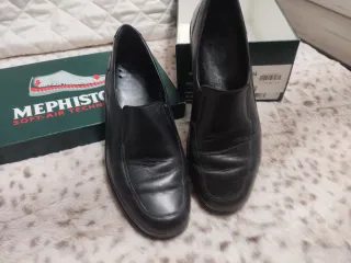 Zapatos de piel Mephisto negros