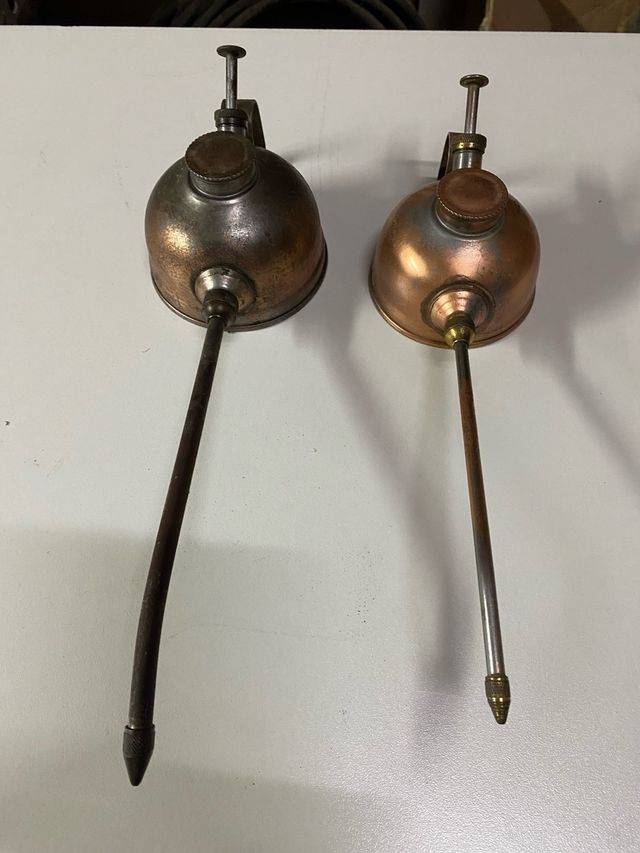 2 Aceiteras Antiguas de Cobre