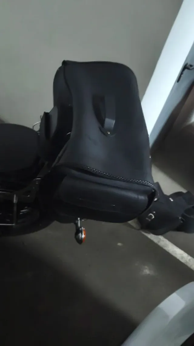 Baúl Moto Negro 2 Cascos