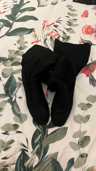 Botas altas de ante negras