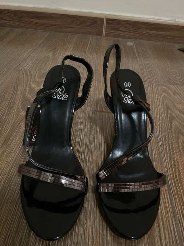 Sandalias Inside tacón negro/plata T.39