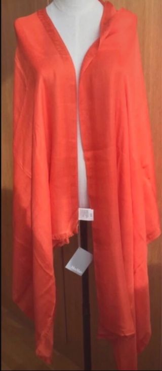 Fular lujo seda Max Mara