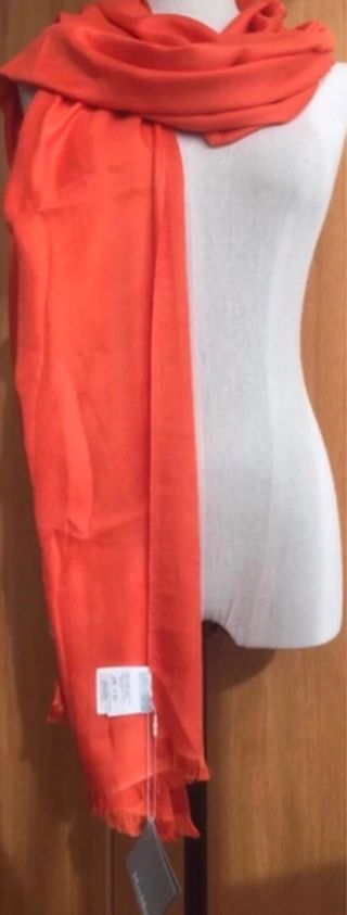 Fular lujo seda Max Mara