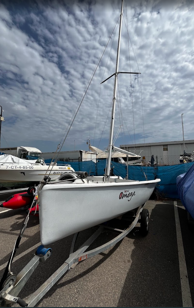 Vela Ligera Topper Omega