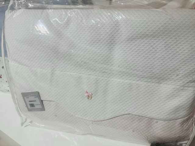 Edredón y Protector Cuna UZTURRE Nuevo