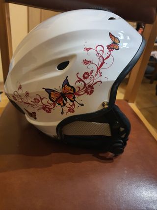 Casco de esquiar, marca CAN, modelo VS670