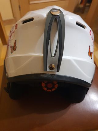 Casco de esquiar, marca CAN, modelo VS670