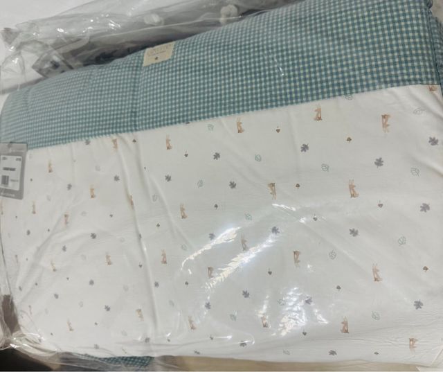 Edredón y protector cuna UZTURRE nuevo