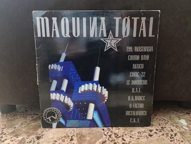 Vinilo Maquina Total 2
