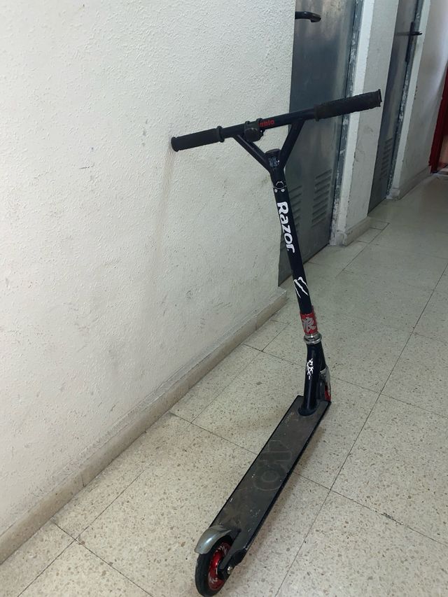 Scooter Razor Raptor