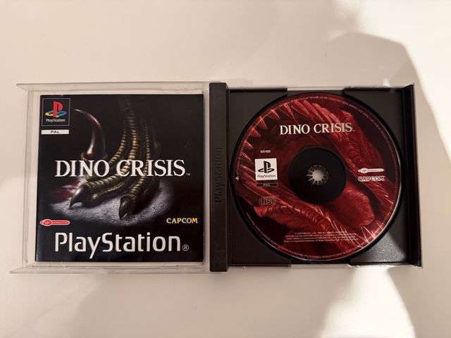 Dino Crisis PS1 (PlayStation 1)