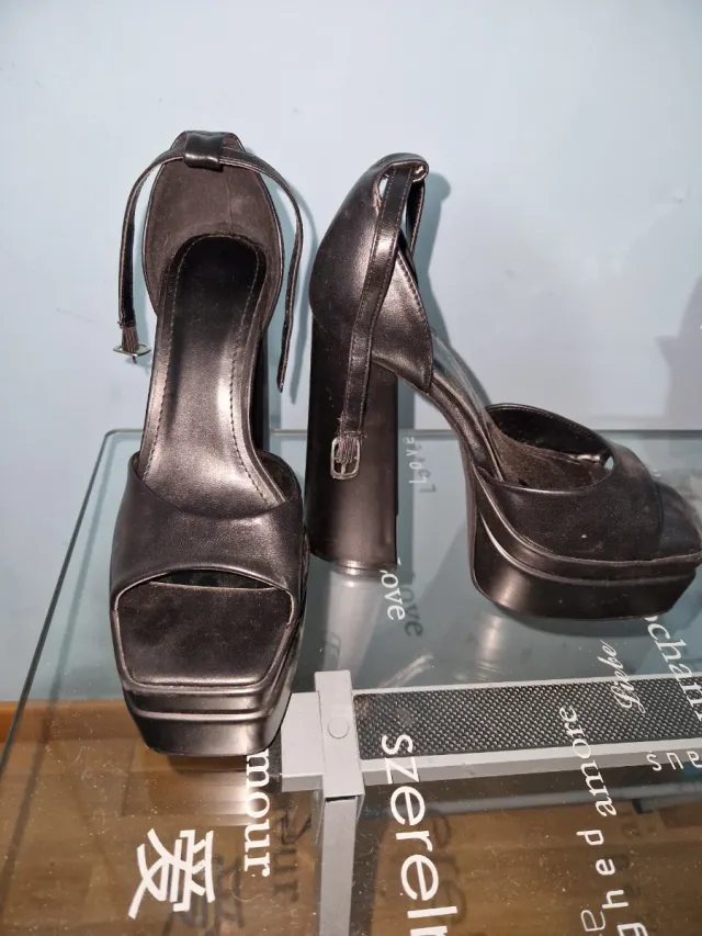 Sandalias plataforma negras talla 38