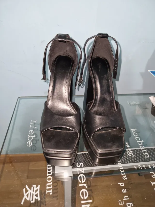 Sandalias plataforma negras talla 38