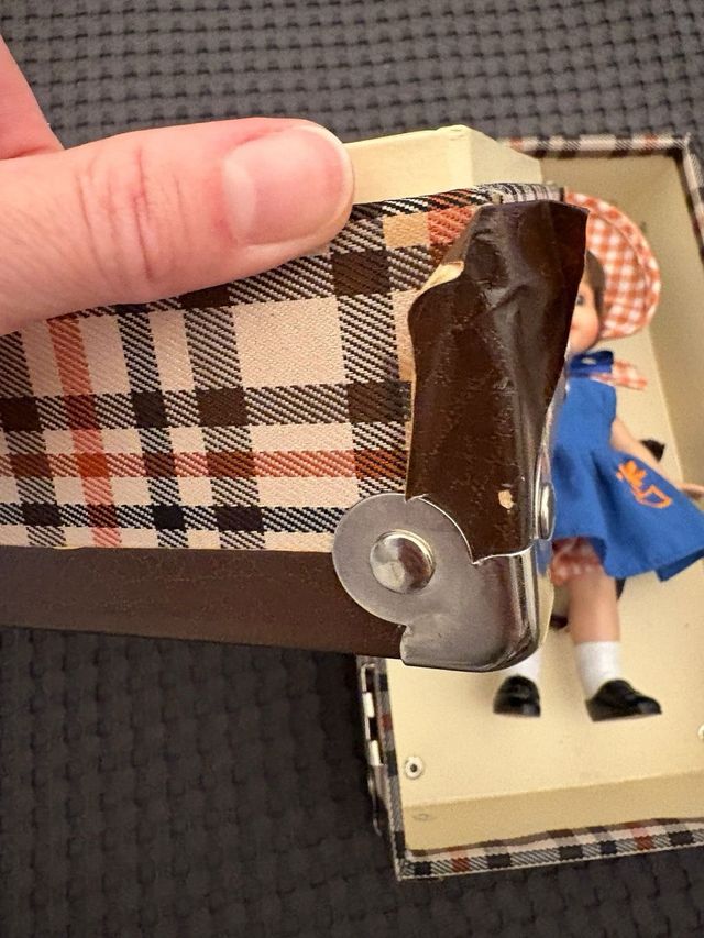 Muñeca Mariquita Pérez con caja y ropa