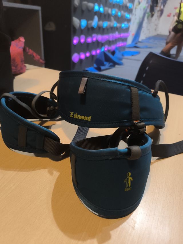 Arnés de escalada infantil