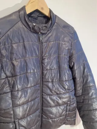 Chaqueta acolchada gris marca Terranova