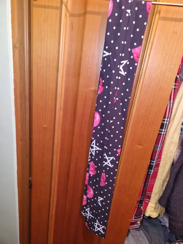 Vestido calaveras y estrellas talla L