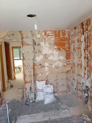 Servicios de construcción y reformas