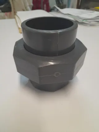 Tuerca unión PVC presión 75 mm