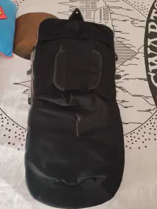 Saco para cochecito con diseño de niña