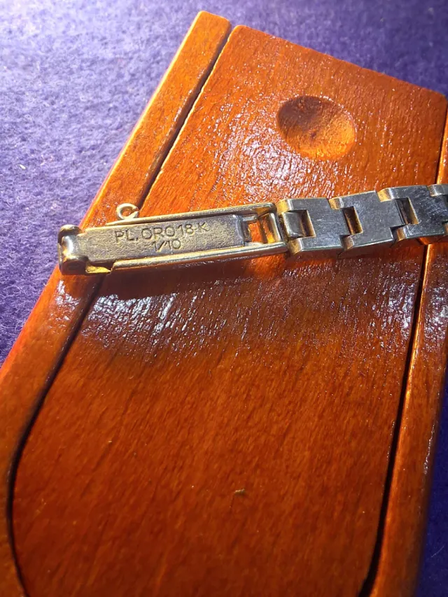 Reloj Dogma 20mm bañado oro 18k 10 micras cuerda