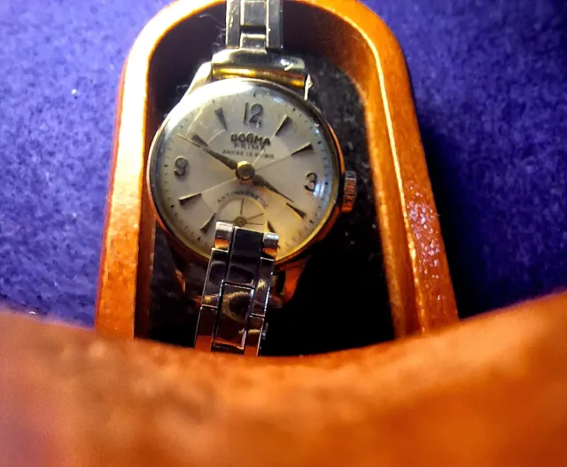 Reloj Dogma 20mm bañado oro 18k 10 micras cuerda