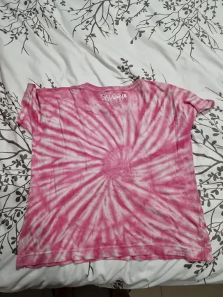 Camiseta Guess niña mariposa lentejuelas