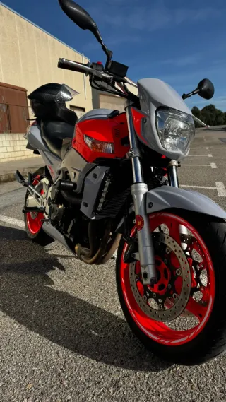 Suzuki GSR 600 2006
