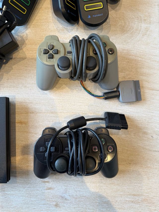 Consola PS2 Slim + Accesorios