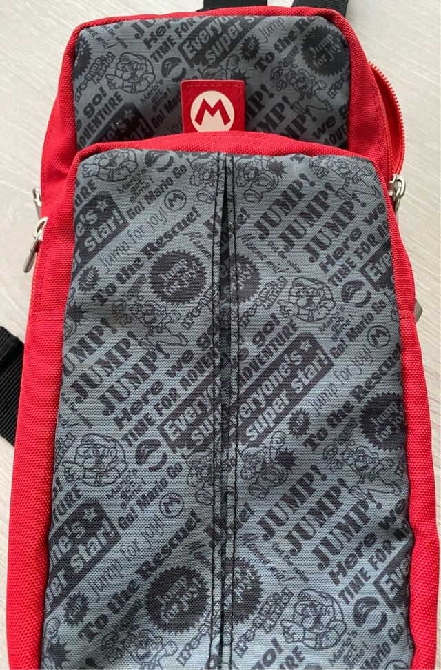 MOCHILA/FUNDA NINTENDO SWITCH MARIO BROS