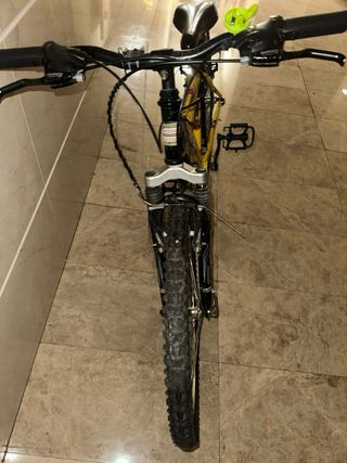 Bicicleta Montaña Amarilla