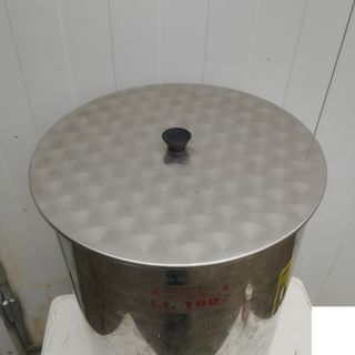 Depósito Acero Inox 100L con Grifo