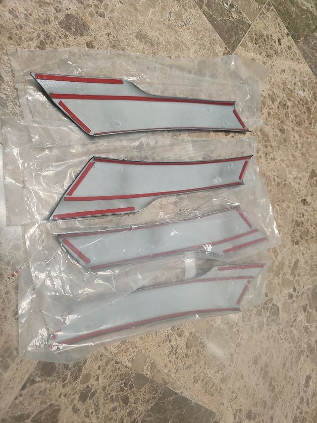 Parches Reposabrazos Tiguan 10-17 Plástico