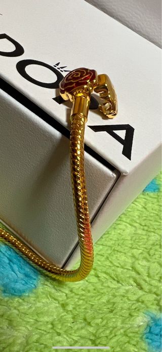 Pulsera Pandora Oro Flor Roja