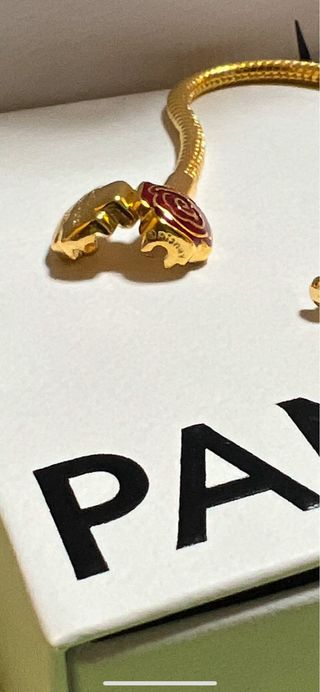 Pulsera Pandora Oro Flor Roja