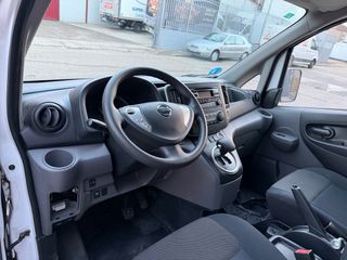 Nissan NV200 2021
