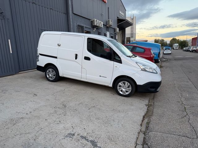 Nissan NV200 2021