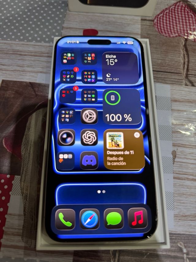 iPhone 16 Pro Max Titanio Natural