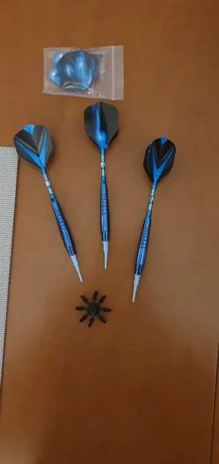 Dardos azules para Diana Electrica