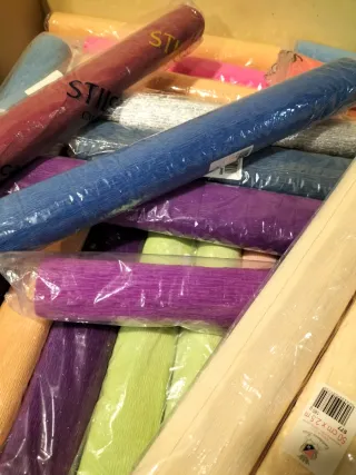 Rollos Papel Pinocho 180gr Colores Variados (32u)